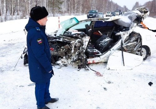 СМИ: появились подробности ДТП с участием замминистра труда Омской области