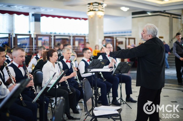 Документалистика с душой: в Омске презентовали фильм о создании Аллеи Олимпийских чемпионов