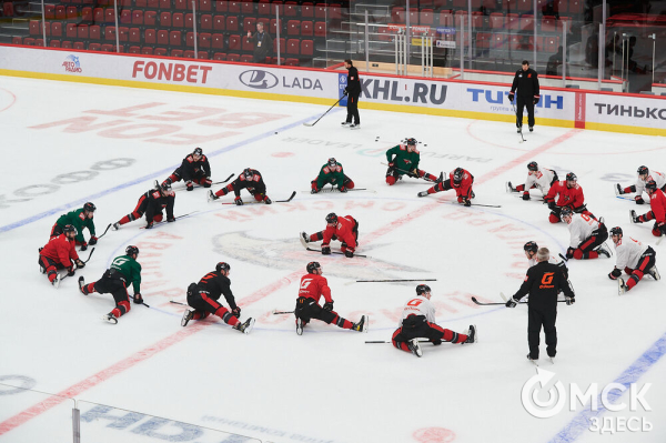 Идём на серьёзную "Ладу". Как "Авангард" готовится к плей-офф Идём на серьёзную "Ладу". Как "Авангард" готовится к плей-офф