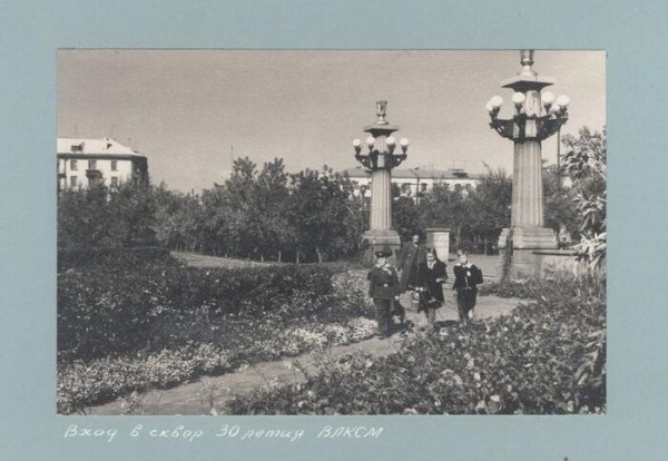 Сквер напротив ОмГУПСа обновят в стиле советского ретро Сквер напротив ОмГУПСа обновят в стиле советского ретро