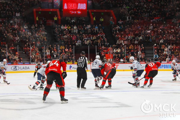 Победа над "Металлургом" вывела "Авангард" в лидеры Восточной конференции