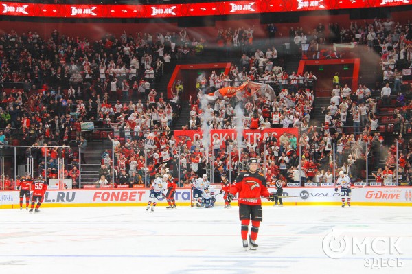 Победа над "Металлургом" вывела "Авангард" в лидеры Восточной конференции