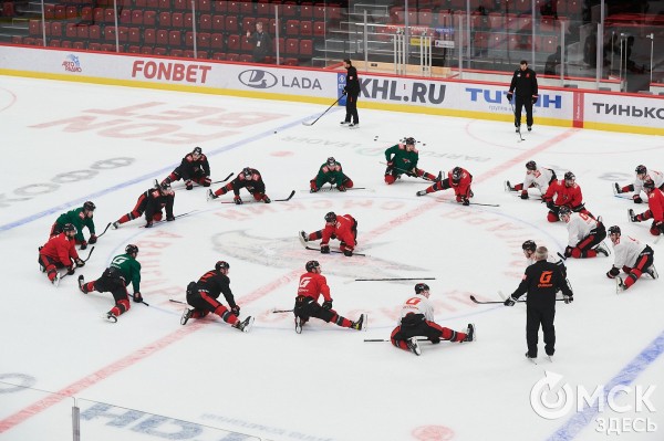 Идём на серьёзную "Ладу". Как "Авангард" готовится к плей-офф Идём на серьёзную "Ладу". Как "Авангард" готовится к плей-офф