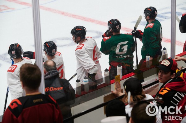 Идём на серьёзную "Ладу". Как "Авангард" готовится к плей-офф Идём на серьёзную "Ладу". Как "Авангард" готовится к плей-офф