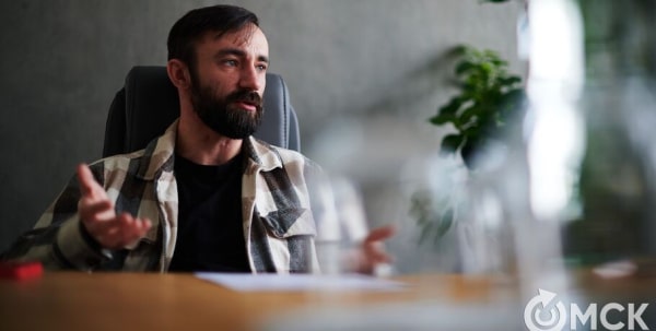 В работе, как и в музыке, всё должно быть гармонично. Диджей рассказал, что делает в IT