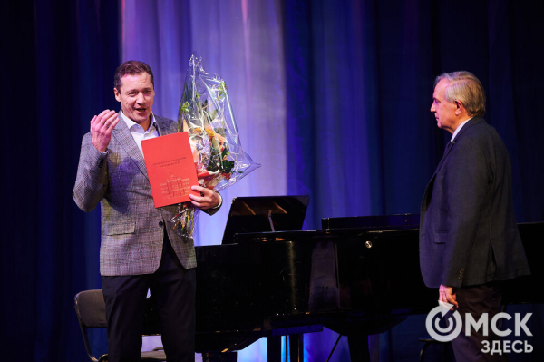 "Отправляясь в дальнее плаванье, не забывай об истоках". Владимир Аксаментов отмечает юбилей "Отправляясь в дальнее плаванье, не забывай об истоках". Владимир Аксаментов отмечает юбилей