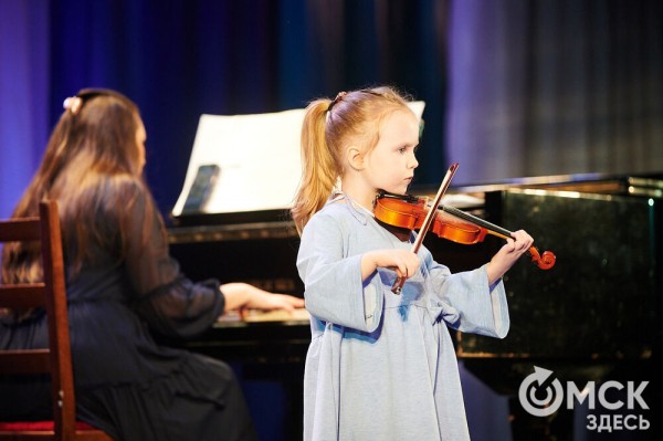"Отправляясь в дальнее плаванье, не забывай об истоках". Владимир Аксаментов отмечает юбилей "Отправляясь в дальнее плаванье, не забывай об истоках". Владимир Аксаментов отмечает юбилей