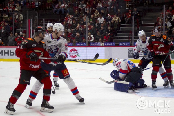 "Авангард" одержал вторую домашнюю победу в серии с "Ладой"