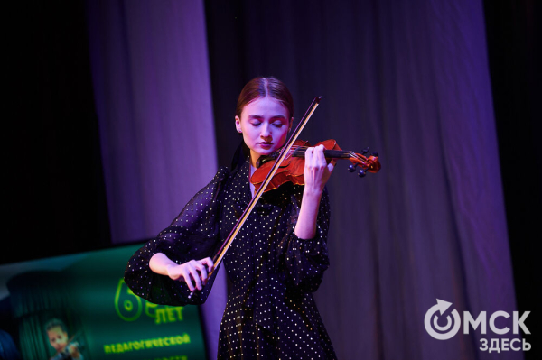"Отправляясь в дальнее плаванье, не забывай об истоках". Владимир Аксаментов отмечает юбилей "Отправляясь в дальнее плаванье, не забывай об истоках". Владимир Аксаментов отмечает юбилей