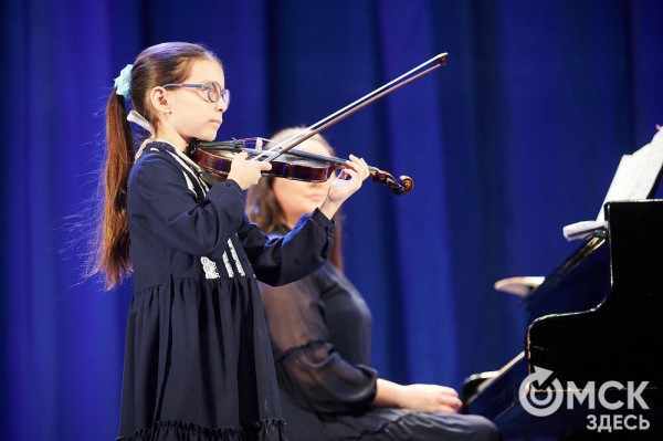 "Отправляясь в дальнее плаванье, не забывай об истоках". Владимир Аксаментов отмечает юбилей "Отправляясь в дальнее плаванье, не забывай об истоках". Владимир Аксаментов отмечает юбилей