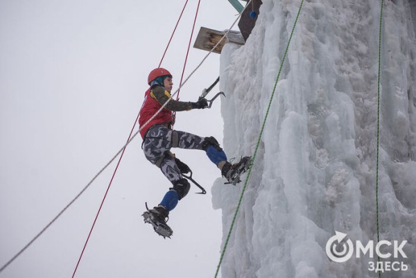 Омские альпинисты по льду заберутся на высоту трёхэтажного дома