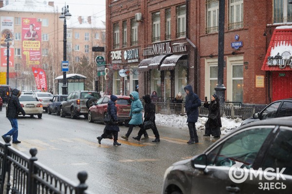 Первый день весны в Омске: фото на память