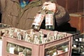 Девальвация тенге может привести к массовому ввозу нелегальной водки в Россию