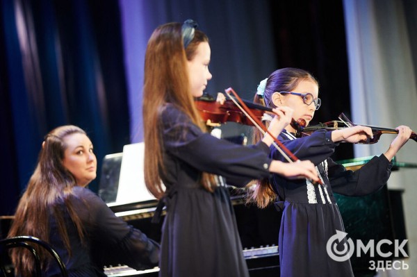 "Отправляясь в дальнее плаванье, не забывай об истоках". Владимир Аксаментов отмечает юбилей "Отправляясь в дальнее плаванье, не забывай об истоках". Владимир Аксаментов отмечает юбилей