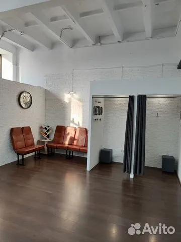 «Приодеть да глядеть»: в Омске продаются шоу-румы