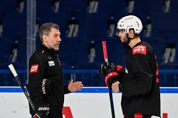 "Авангард" намерен "кусаться" в шестом матче с "Локомотивом"