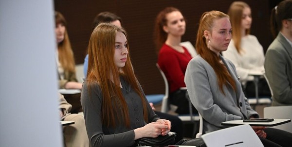 Приёмная кампания в омские вузы начнётся в середине июня