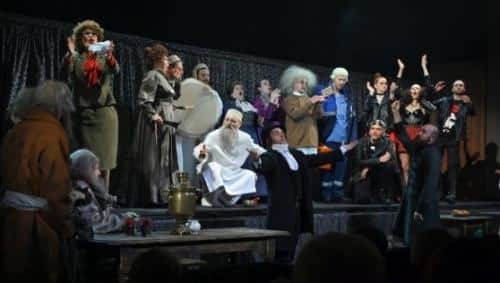 Лев Степаненко: «Заказывайте бригаду дезинсекторов в Омской драме, недорого, спросить Зурабовича»