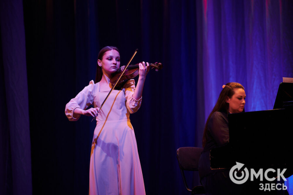 "Отправляясь в дальнее плаванье, не забывай об истоках". Владимир Аксаментов отмечает юбилей "Отправляясь в дальнее плаванье, не забывай об истоках". Владимир Аксаментов отмечает юбилей