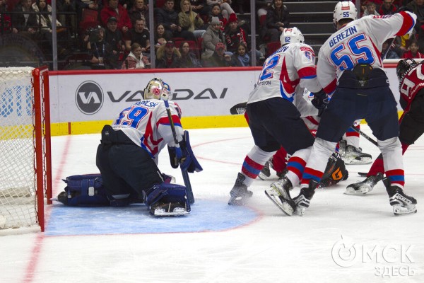 "Авангард" одержал вторую домашнюю победу в серии с "Ладой"