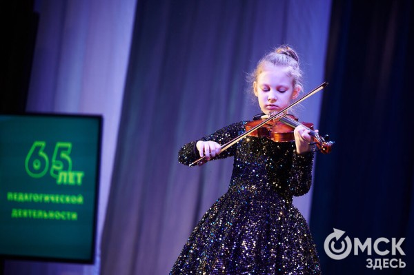 "Отправляясь в дальнее плаванье, не забывай об истоках". Владимир Аксаментов отмечает юбилей "Отправляясь в дальнее плаванье, не забывай об истоках". Владимир Аксаментов отмечает юбилей