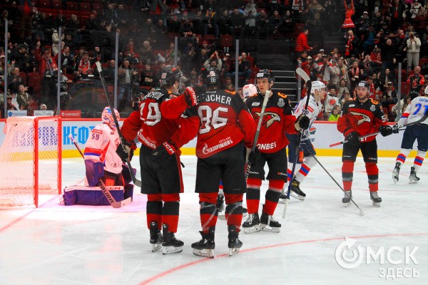 "Авангард" вышел в 1/4 финала Кубка Гагарина "Авангард" вышел в 1/4 финала Кубка Гагарина