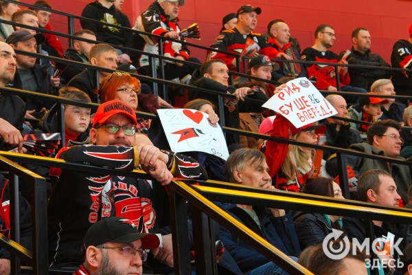 "Была очень честная борьба": "Локомотив" выбил "Авангард" из розыгрыша Кубка Гагарина