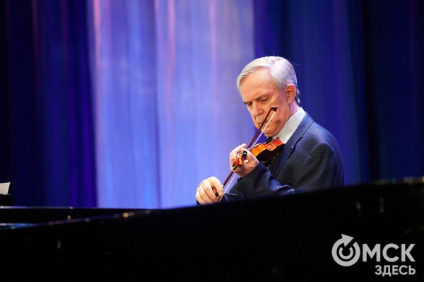 "Отправляясь в дальнее плаванье, не забывай об истоках". Владимир Аксаментов отмечает юбилей "Отправляясь в дальнее плаванье, не забывай об истоках". Владимир Аксаментов отмечает юбилей