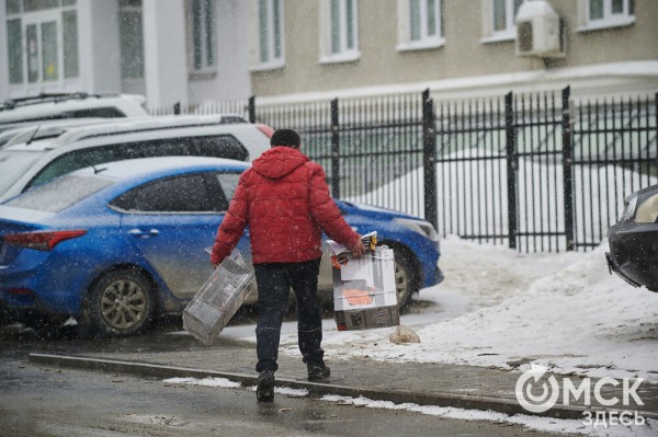 Первый день весны в Омске: фото на память