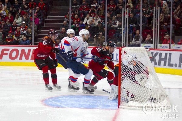 "Авангард" одержал вторую домашнюю победу в серии с "Ладой"