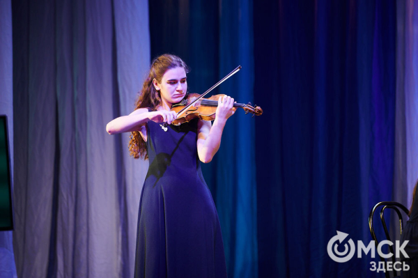 "Отправляясь в дальнее плаванье, не забывай об истоках". Владимир Аксаментов отмечает юбилей "Отправляясь в дальнее плаванье, не забывай об истоках". Владимир Аксаментов отмечает юбилей