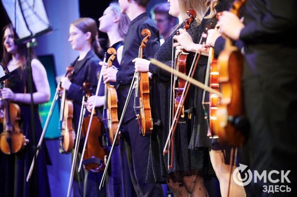 "Отправляясь в дальнее плаванье, не забывай об истоках". Владимир Аксаментов отмечает юбилей "Отправляясь в дальнее плаванье, не забывай об истоках". Владимир Аксаментов отмечает юбилей