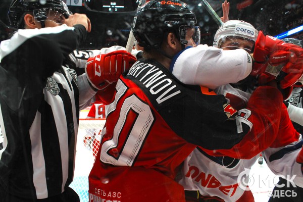 "Была очень честная борьба": "Локомотив" выбил "Авангард" из розыгрыша Кубка Гагарина
