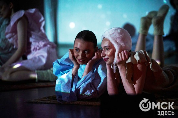 Игры сорокалетних. Театр мод OBRAZ устроил модную "выходку"