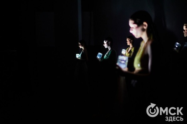 Игры сорокалетних. Театр мод OBRAZ устроил модную "выходку"