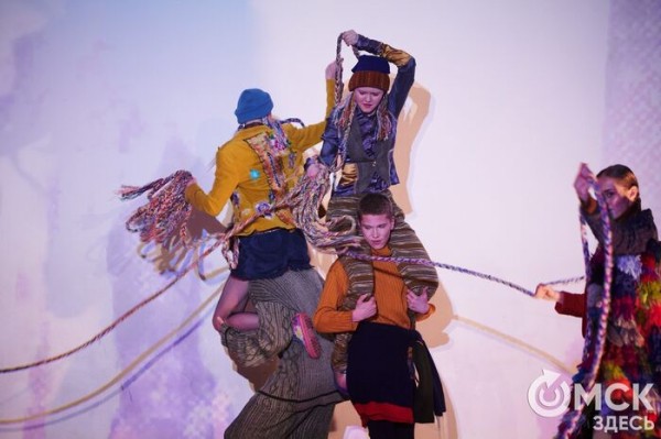 Игры сорокалетних. Театр мод OBRAZ устроил модную "выходку"