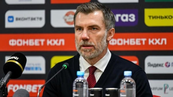 Официально: Сергей Звягин назначен главным тренером «Авангарда»