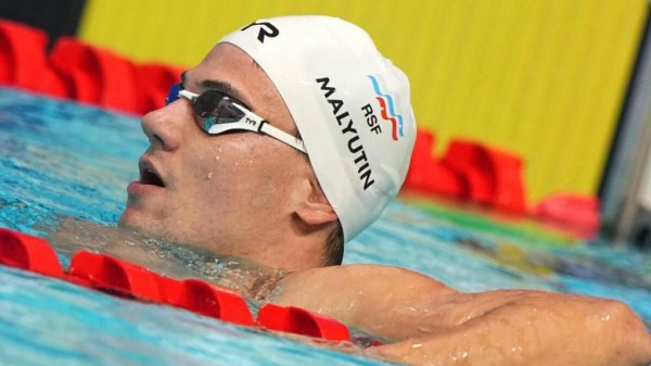 Омские пловцы Мартин Малютин и Владислав Резниченко попали в призы на международном турнире