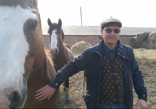 О попытках олигарха Латарии забрать землю у омских фермеров рассказали в Москве