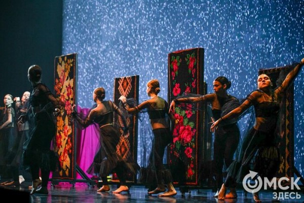 "Не может быть дешевизны". Почему мода с национальным акцентом не хочет в масс-маркет "Не может быть дешевизны". Почему мода с национальным акцентом не хочет в масс-маркет