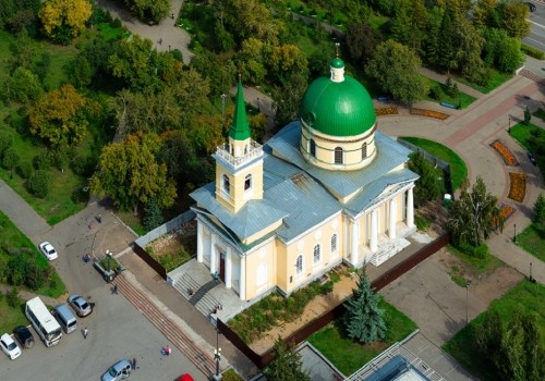 Московский чиновник отправился в тюрьму за взятку при реставрации собора в Омске Московский чиновник отправился в тюрьму за взятку при реставрации собора в Омске