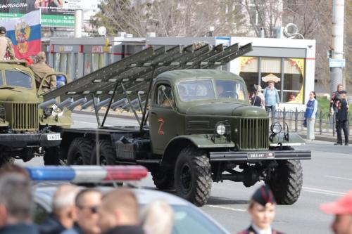 Парад Победы на Соборной площади в Омске: трансляция Парад Победы на Соборной площади в Омске: трансляция
