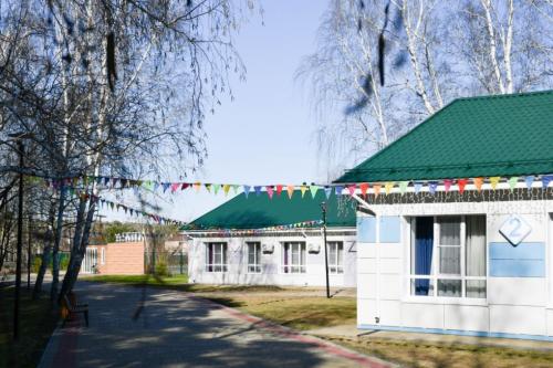 «Вихрь», «Тайфун» и «Ураган»: белгородских прокатили на каруселях Омска «Вихрь», «Тайфун» и «Ураган»: белгородских прокатили на каруселях Омска