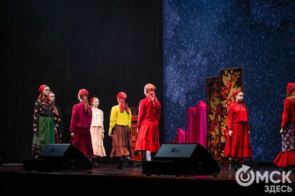 "Не может быть дешевизны". Почему мода с национальным акцентом не хочет в масс-маркет "Не может быть дешевизны". Почему мода с национальным акцентом не хочет в масс-маркет