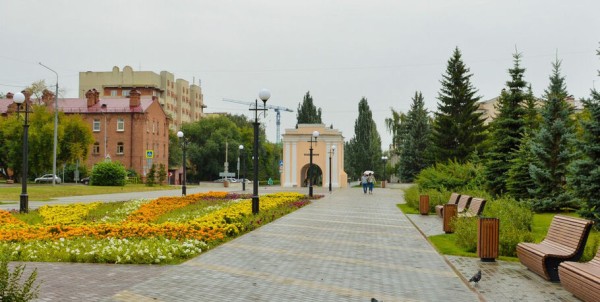 Меняем Омск через мерч: как Тарские ворота на носках помогут благоустройству Меняем Омск через мерч: как Тарские ворота на носках помогут благоустройству