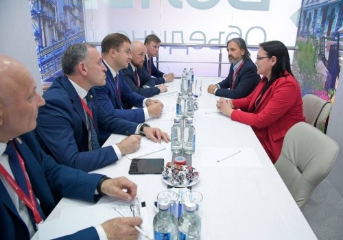 Виталий Хоценко «привезёт» с ПМЭФ в Омск сразу несколько инвестпроектов