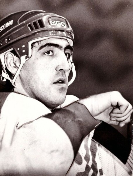 Коля-гол: от секции в Нефтяниках до высшей лиги отечественного хоккея