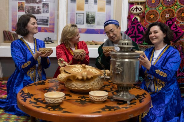 Близость культур Казахстана и Сибири и такой далёкий Китай: личные открытия экспедиции "Иртыш индустриальный"