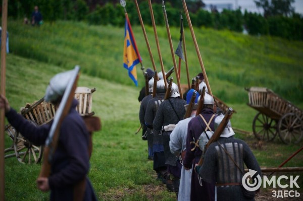 Летали стрелы и гремели ружья: в Омской крепости прошёл бой