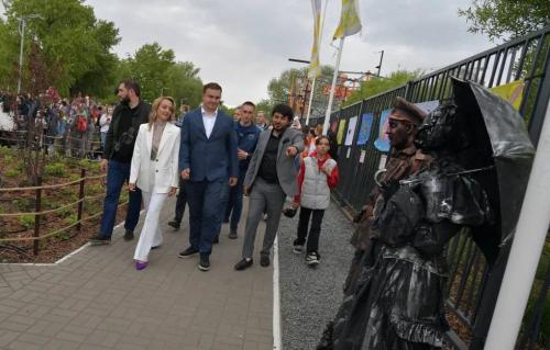 Хоценко и Владимиров оставили в Омске совместное «обращение к потомкам»